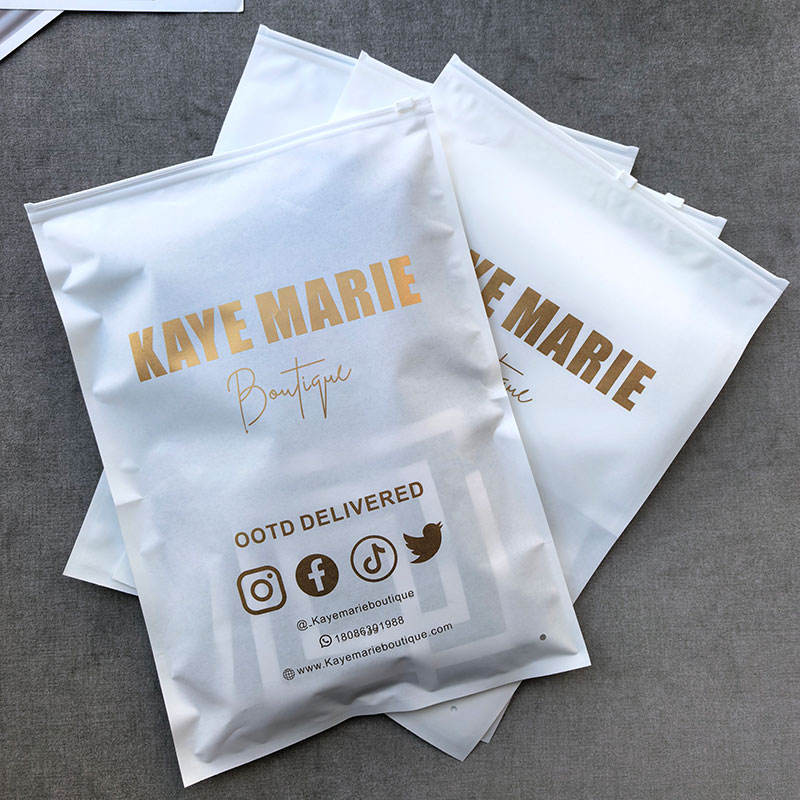 Custom Clothing Packaging